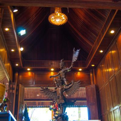 วัดศาลาลอย